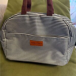 Balcray Insulated Striped Lunchbox Tote with Brown Accents new